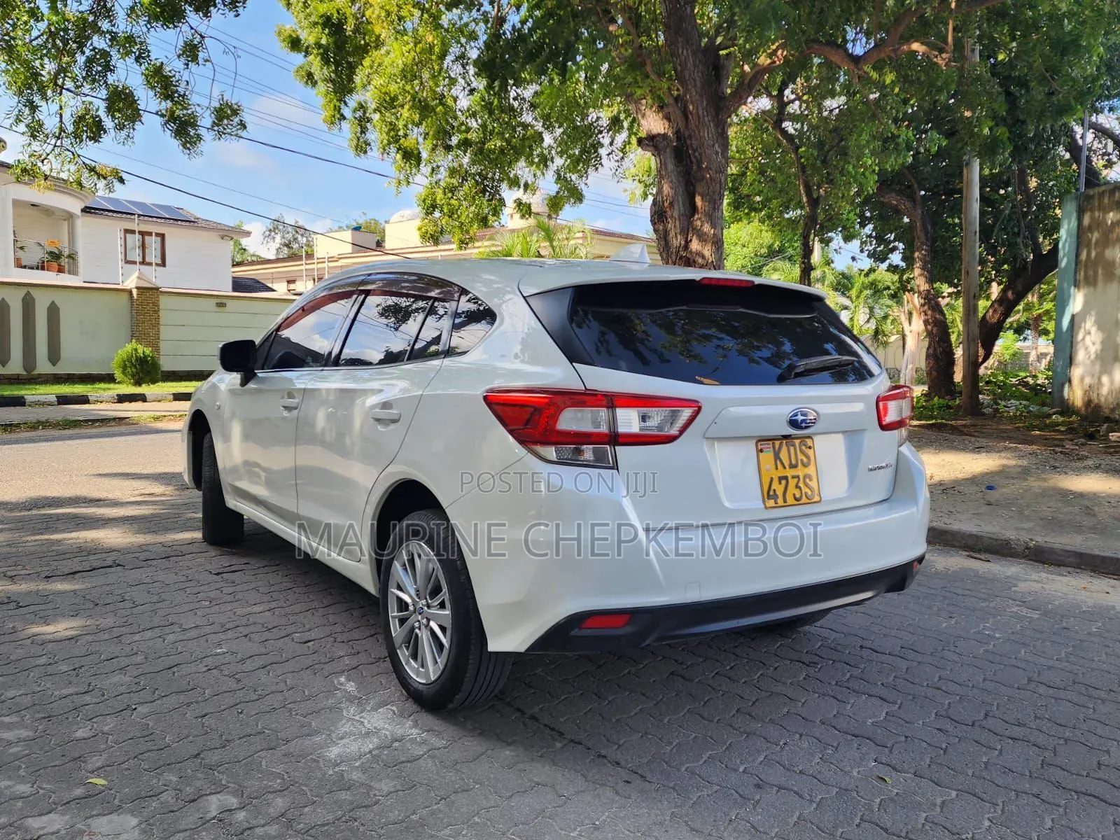 Subaru Impreza 2.0i Limited AWD Hatchback 2017 Pearl