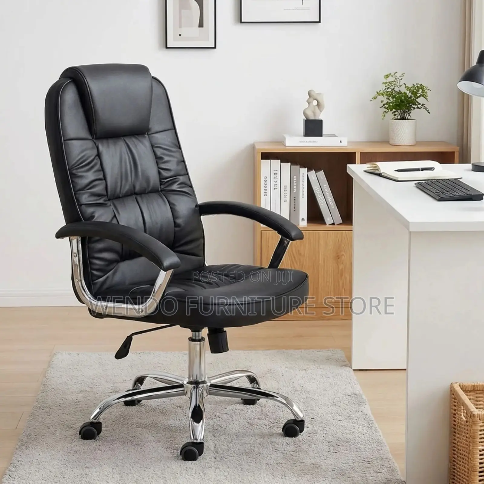 Office Chair : Black High-Back Leather Executive Office Chair