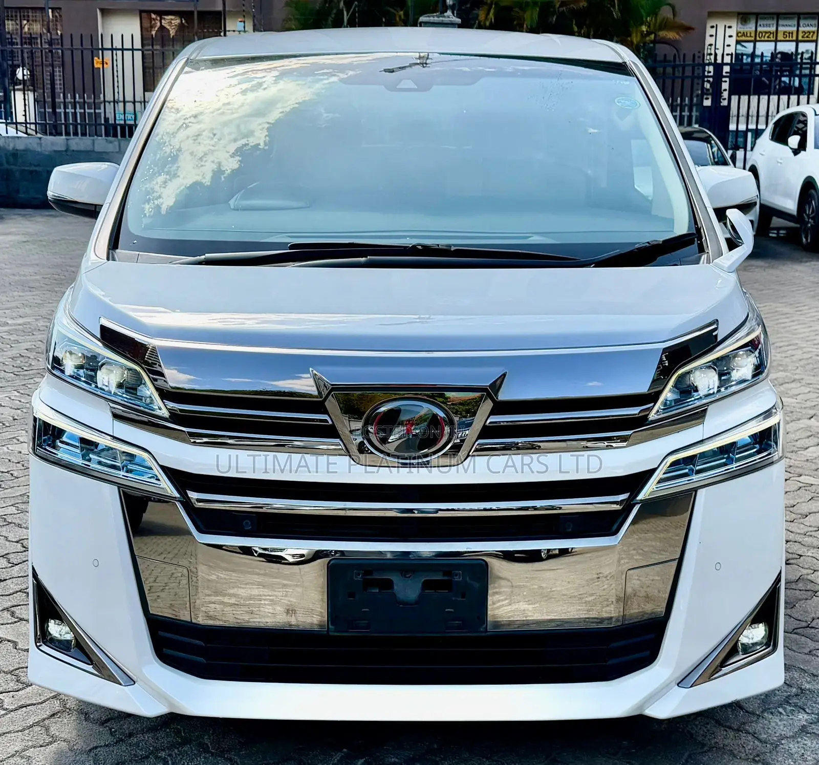 Toyota Alphard 2.5 Petrol AWD 2019 Pearl