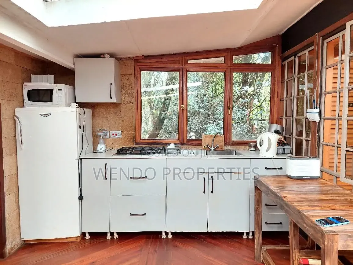 2bdrm Bungalow in Karen for rent