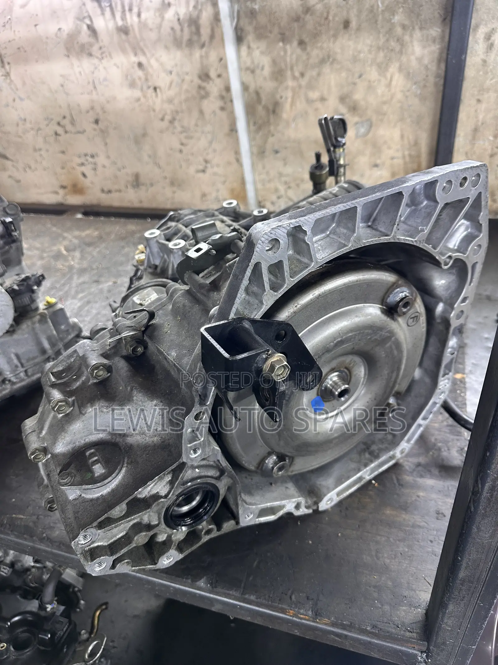 Hr16 Nissan Vannette Gearbox