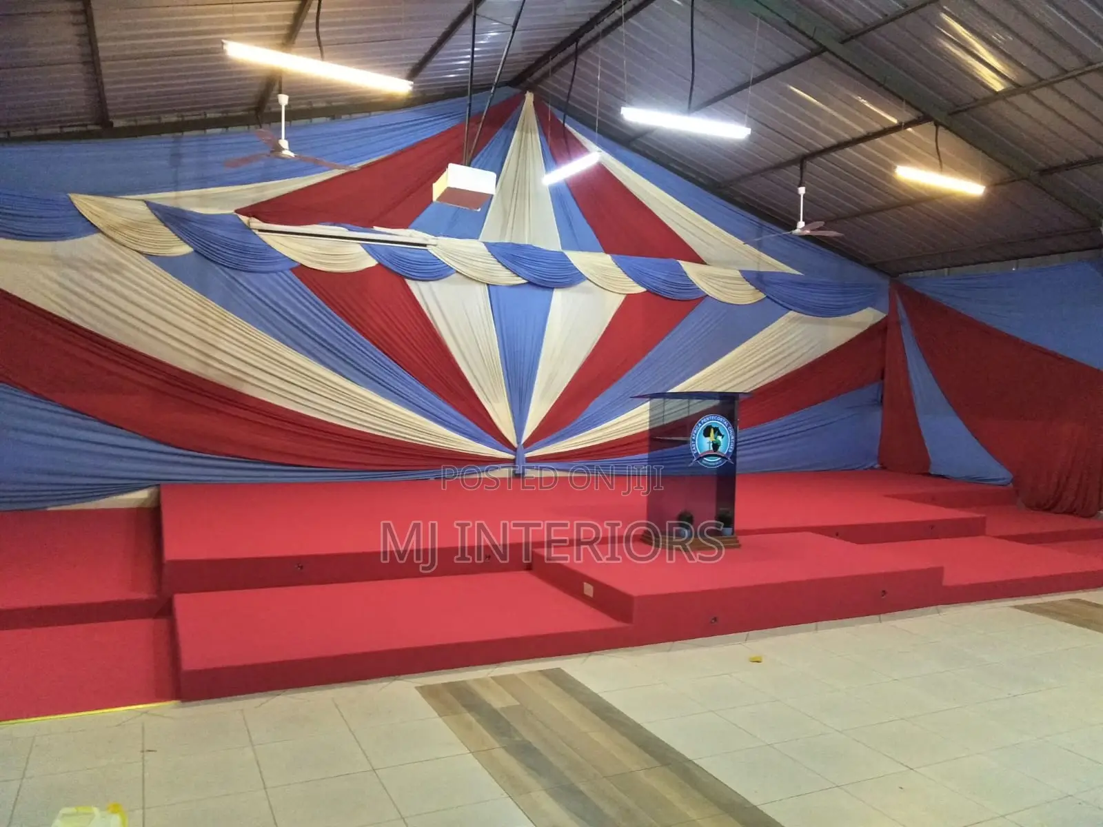 Durable Red Delta Carpet for Church Stage Decoration