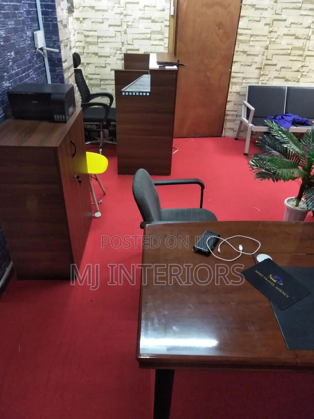 Executive Red Delta Carpet Rolls for Offices Available