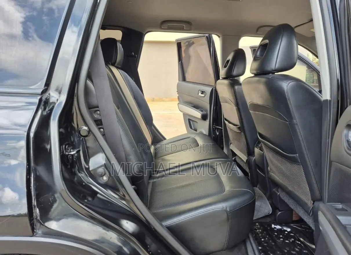 Nissan X-Trail 2010 Black