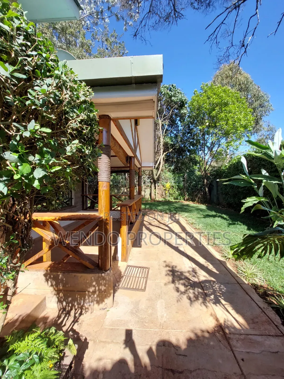 2bdrm Bungalow in Karen for rent