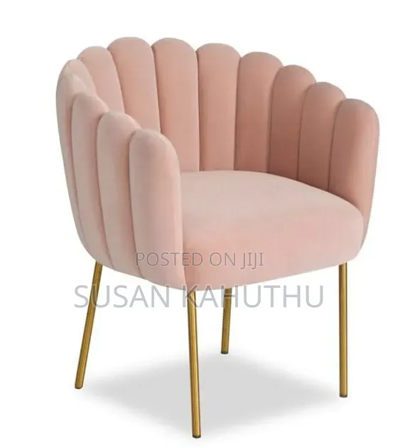 Creamy Pink Parlour / Spa Seat