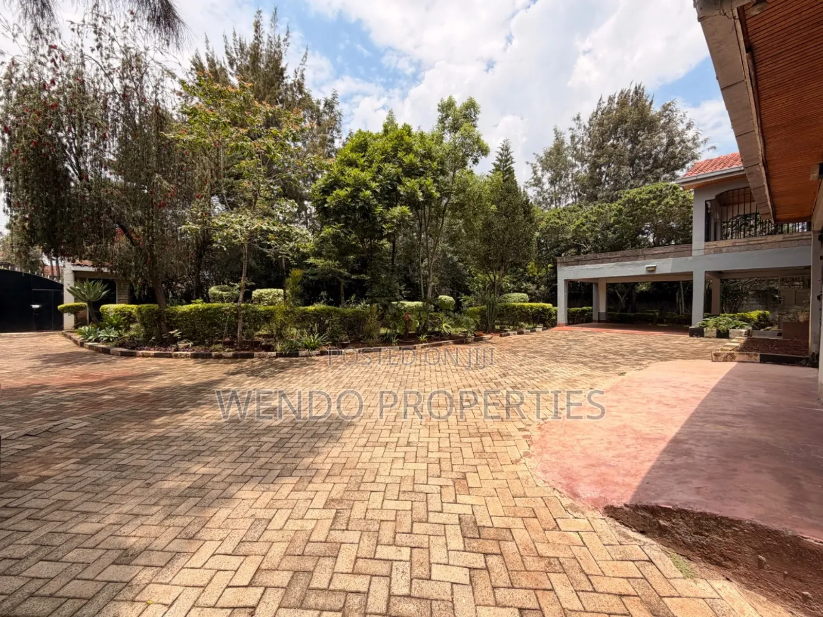 4bdrm Villa in Hardy for rent