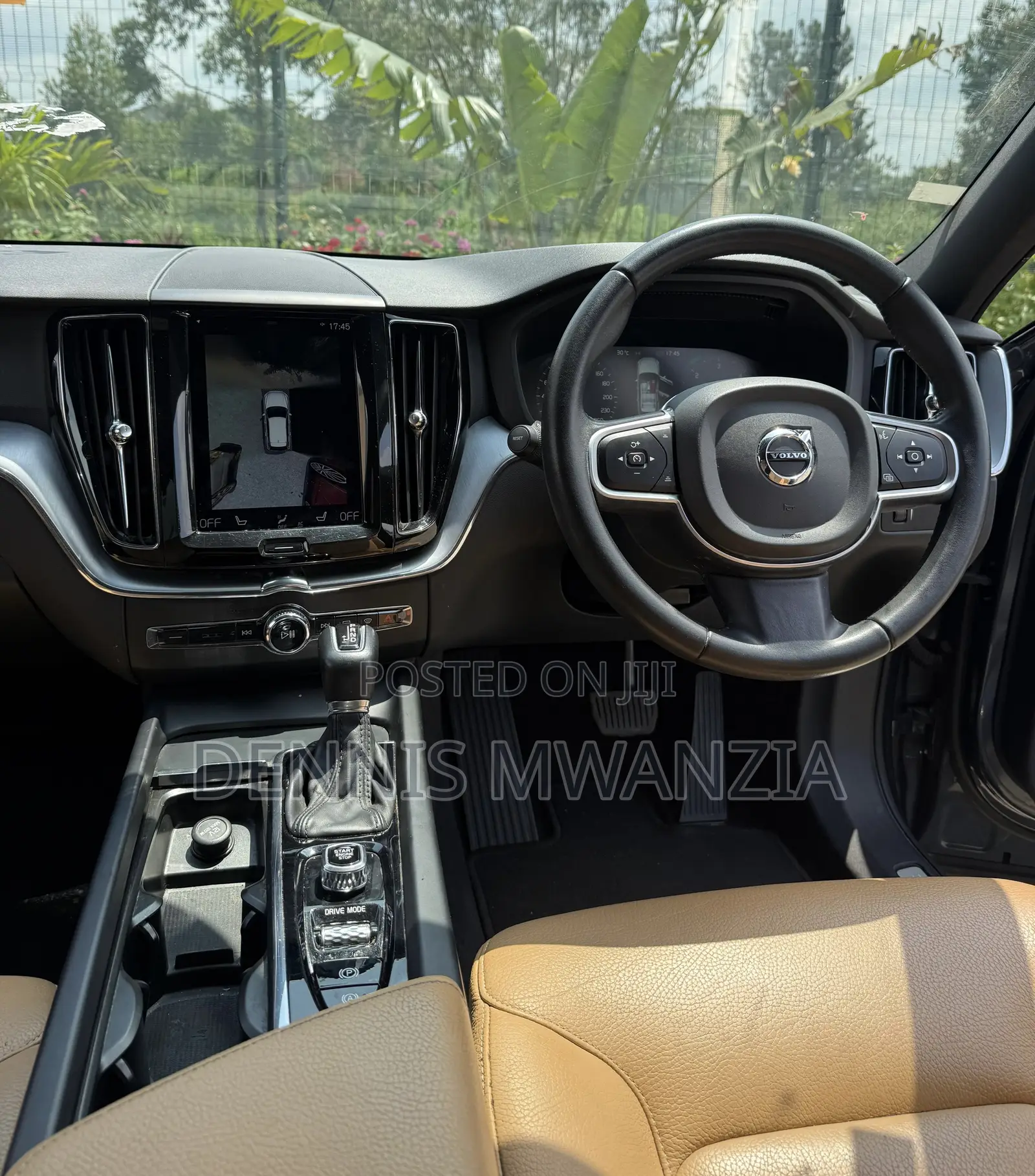 Volvo XC60 2019 Blue