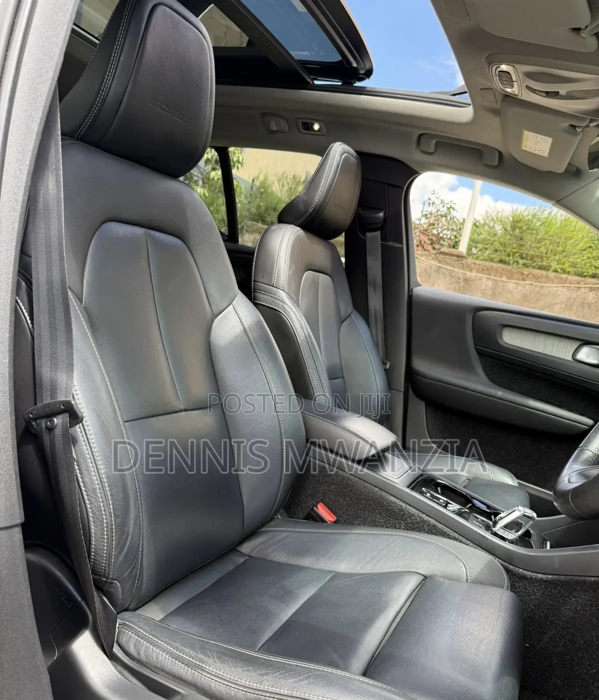Volvo XC40 2019 Pearl