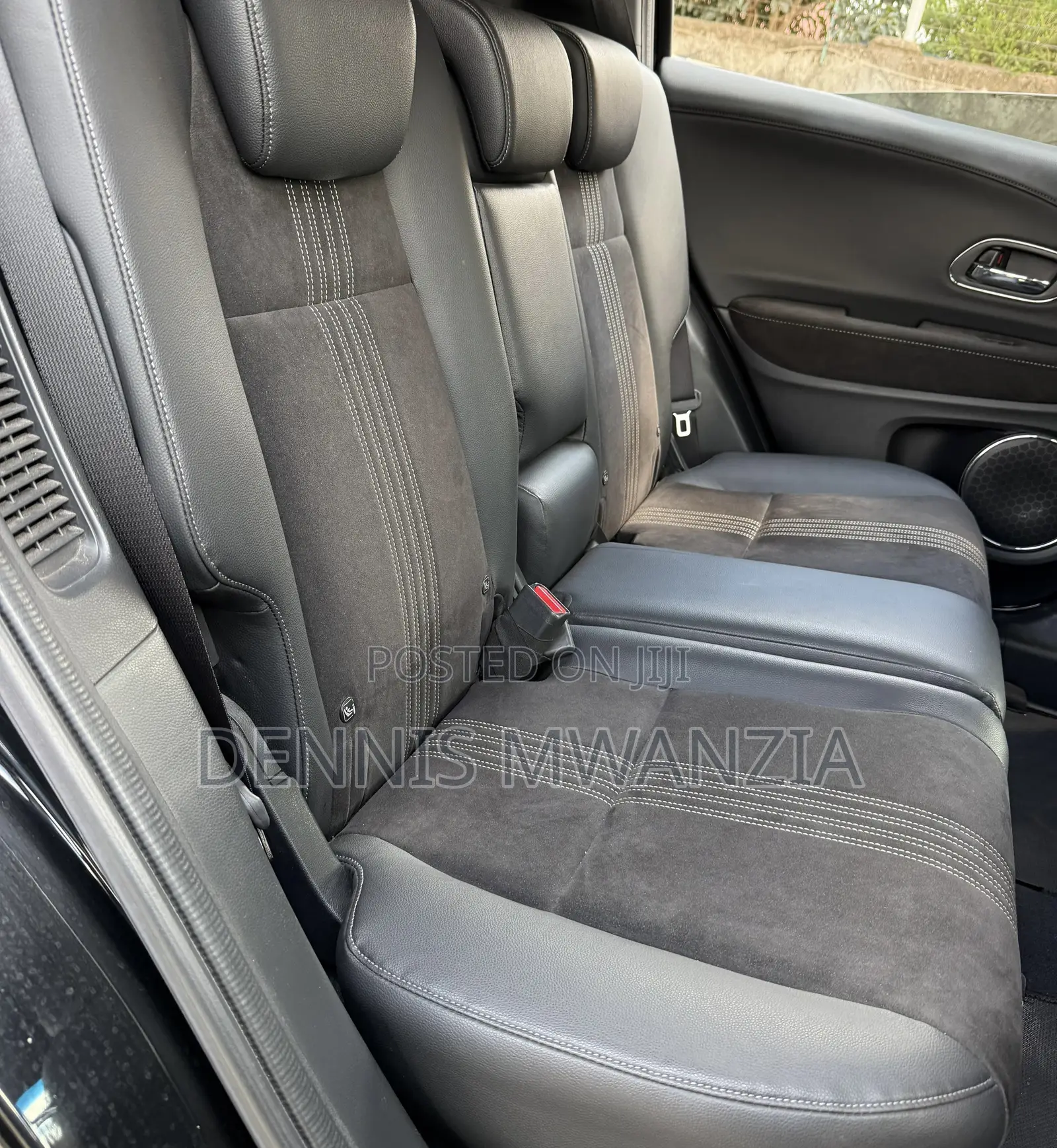 Honda Vezel 1.5 Hybrid 2WD 2019 Black