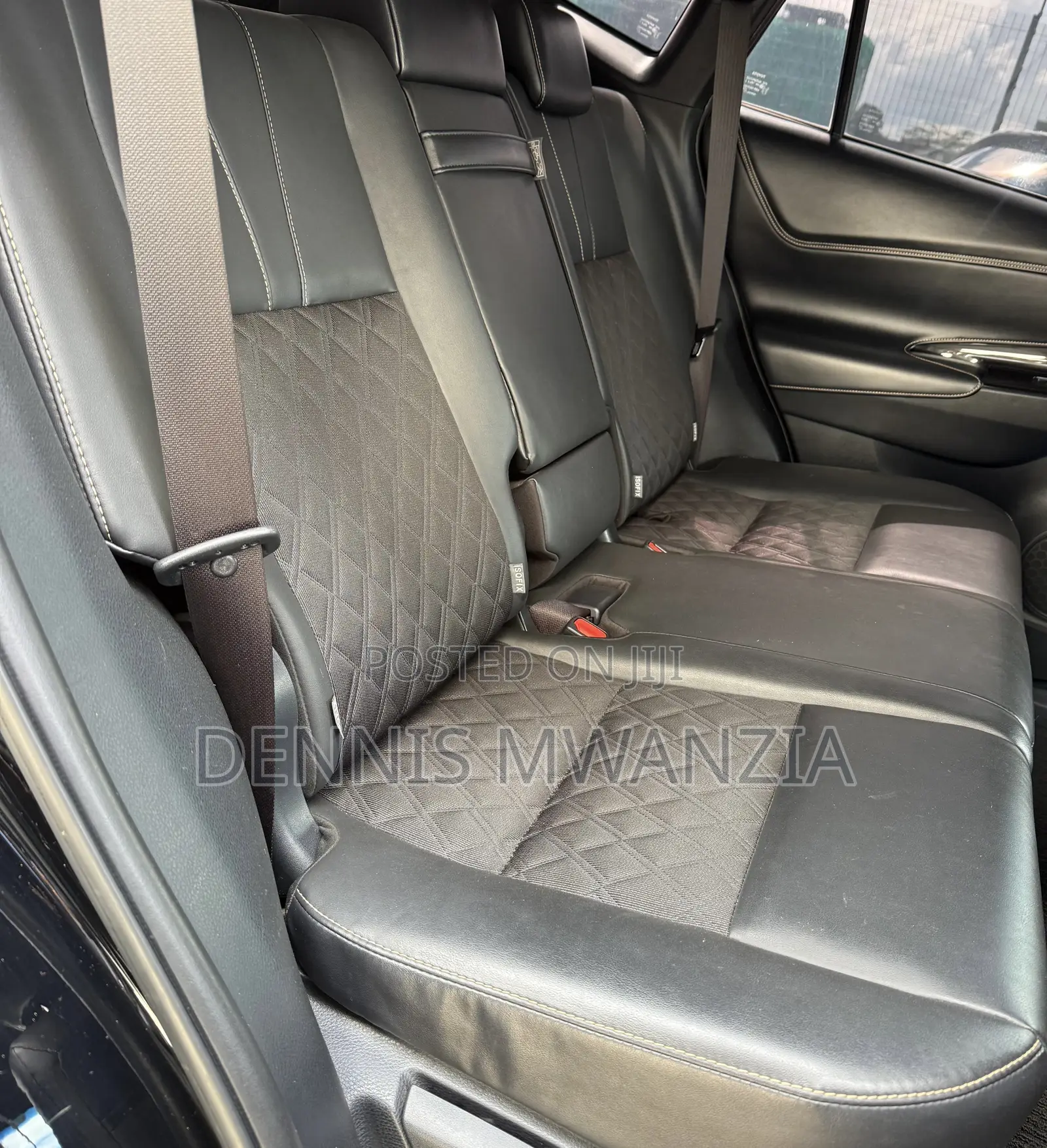 Toyota Harrier 2.0 2019 Black
