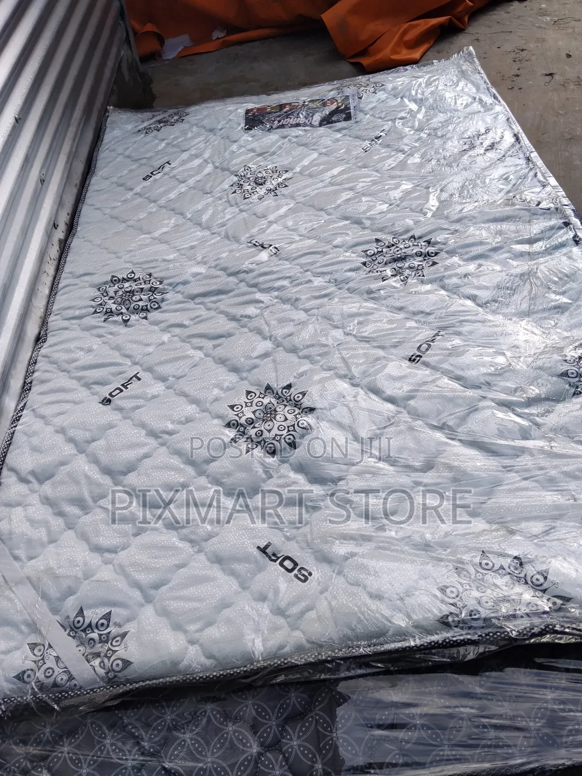 Pressure Relief Memory Foam Mattress Topper 5 by 6