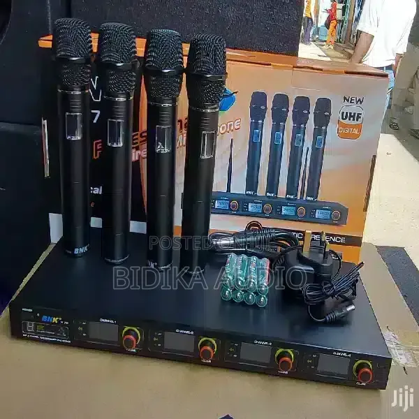 New BNK X75 4in1 Wireless Microphone System