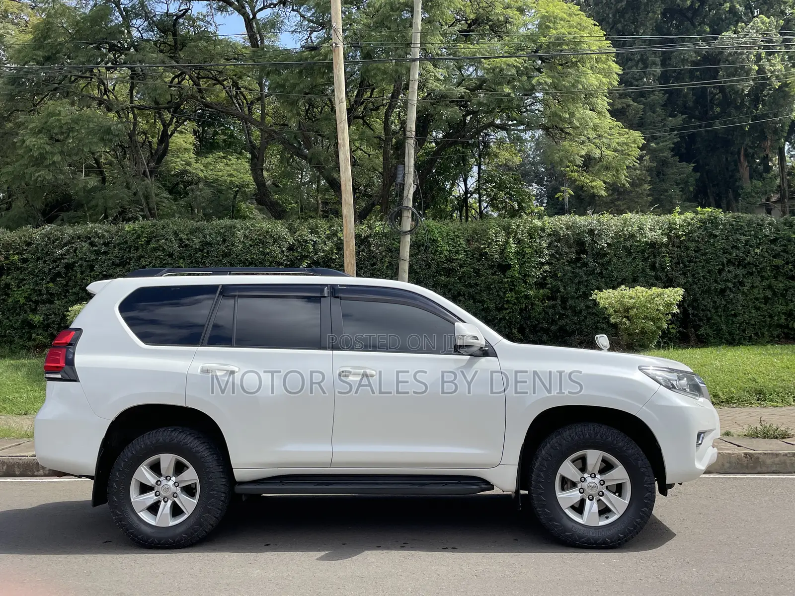 Toyota Land Cruiser Prado 4.0 2018 White