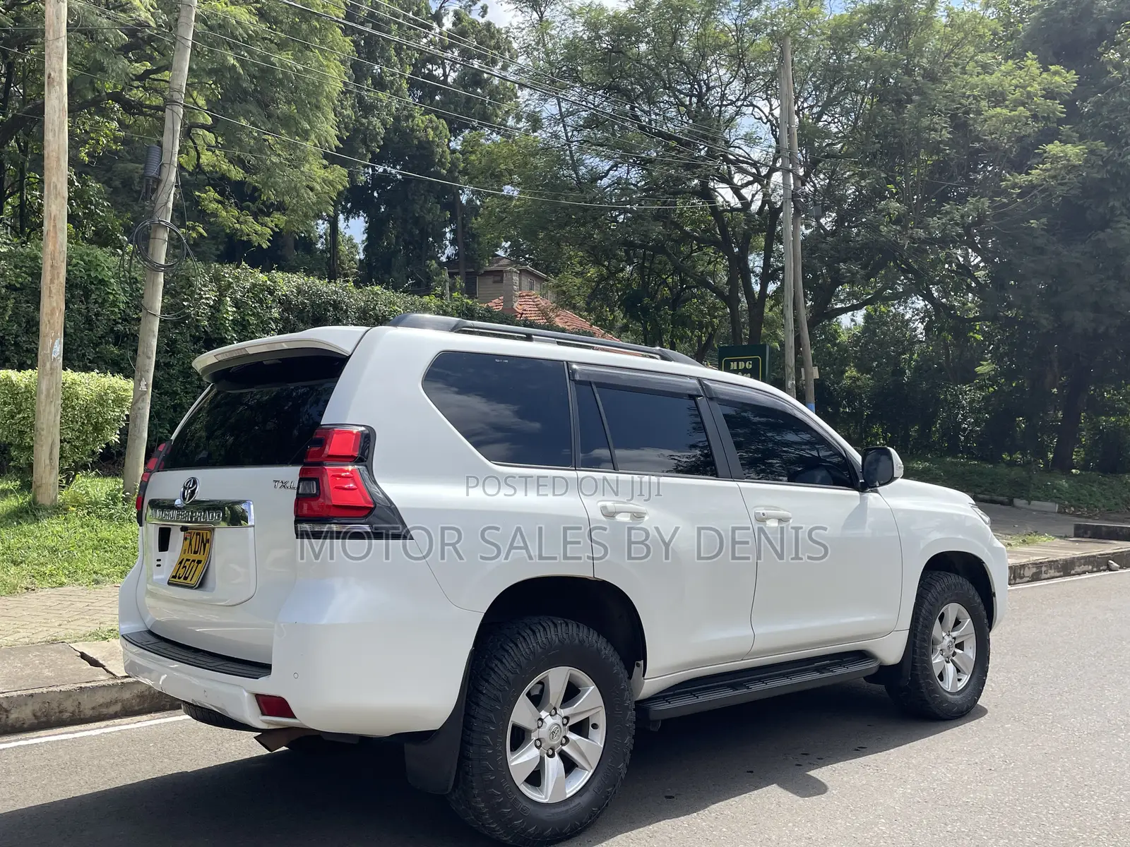 Toyota Land Cruiser Prado 4.0 2018 White