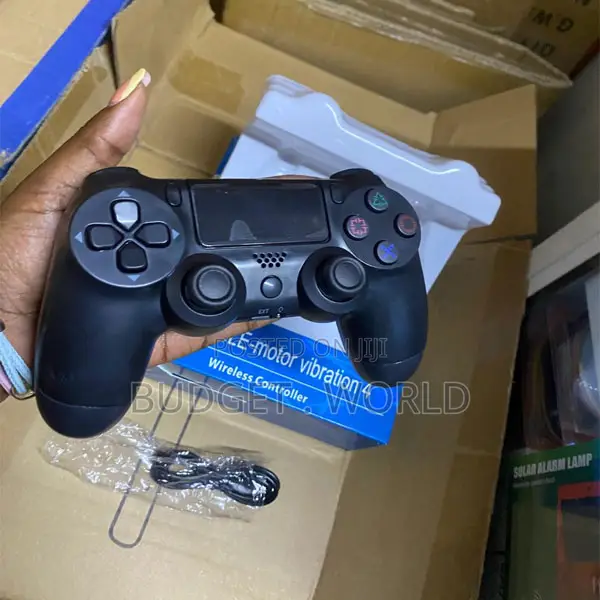 Premium Wireless Ps4 Controller With Double Vibration Support