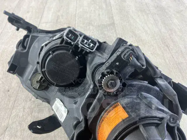 Outlander 2014 Headlights Xenon