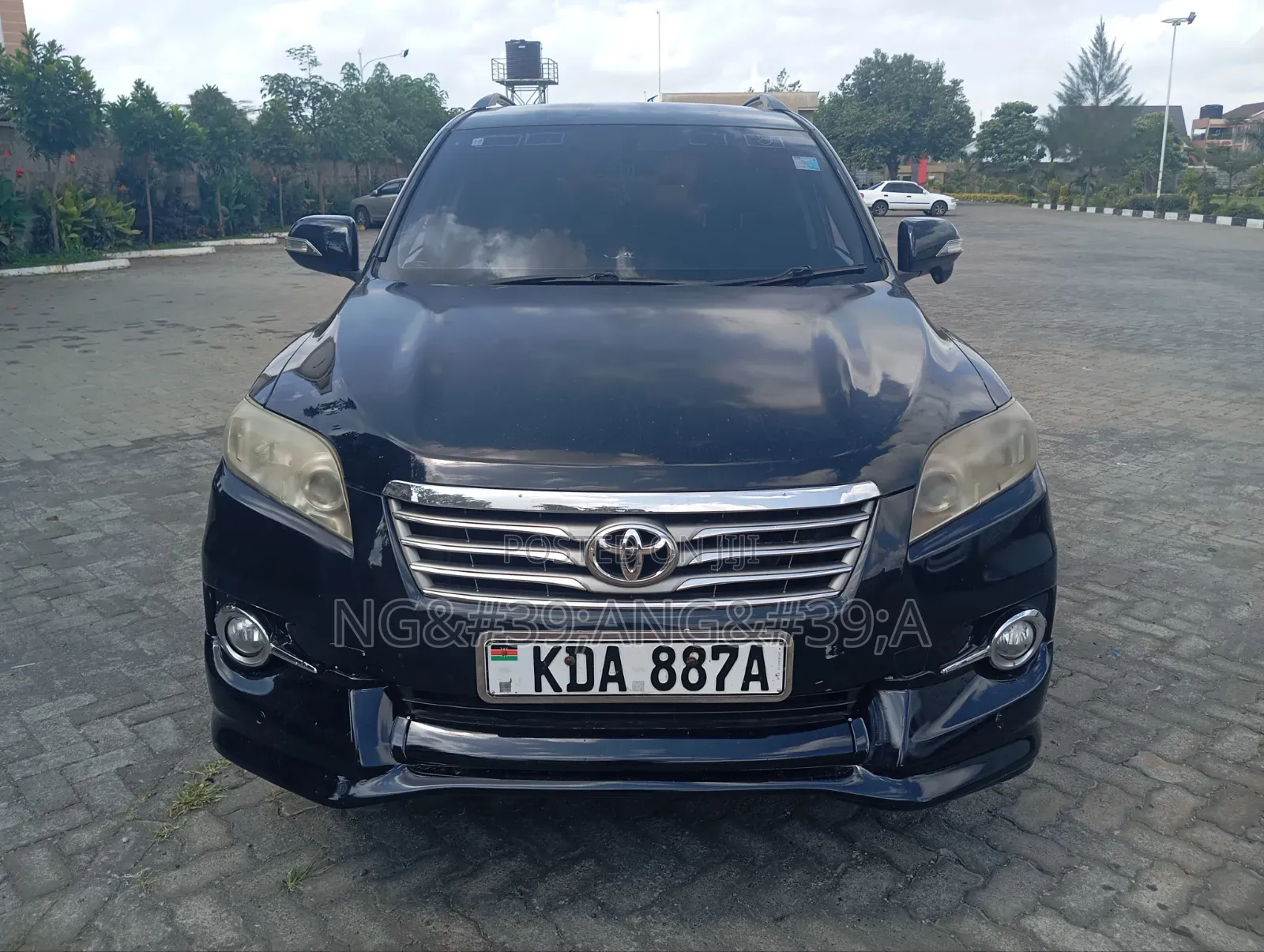 Toyota Vanguard 2013 Black