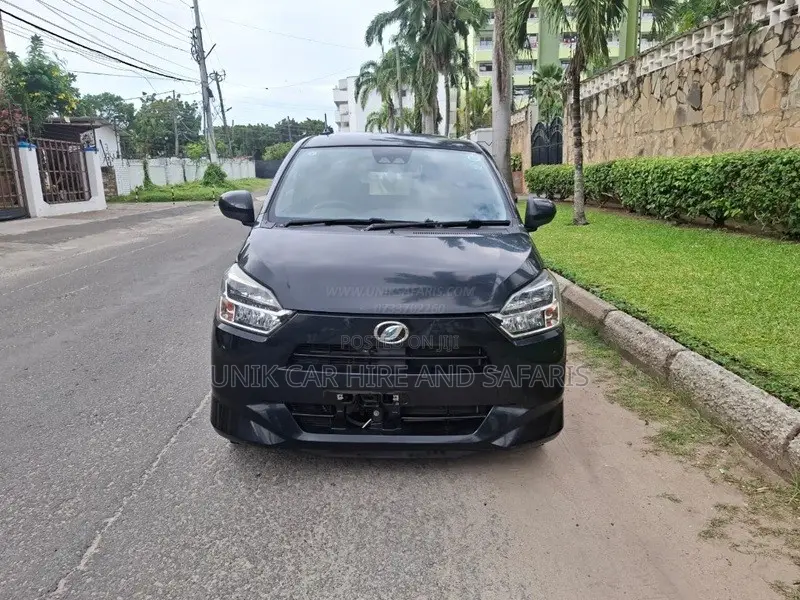 Daihatsu Mira 2019 Black