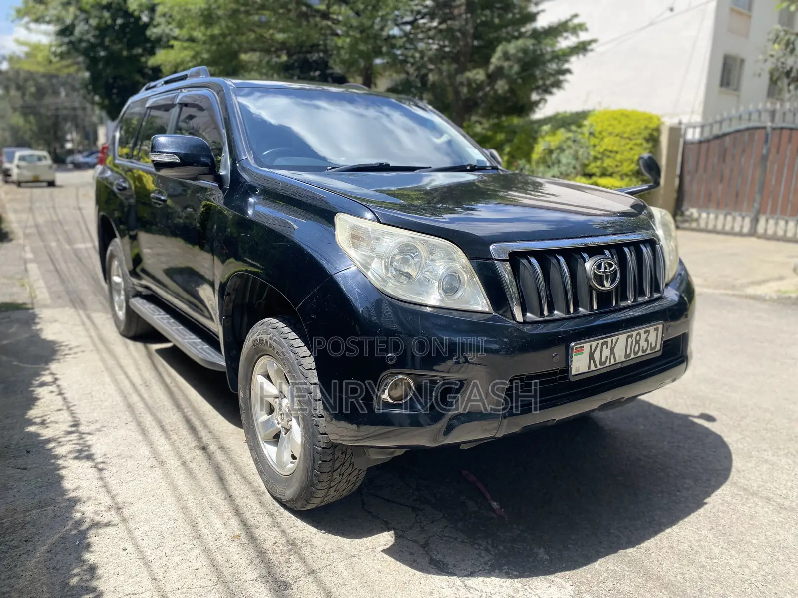 Toyota Land Cruiser Prado 2010 Black