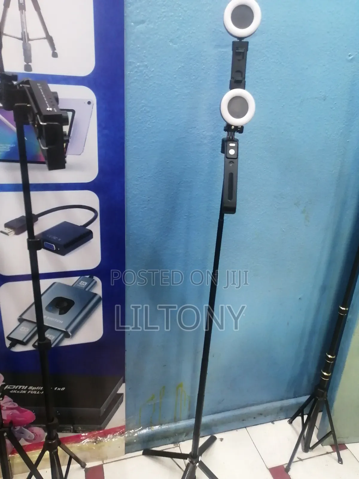 1.8mtrs Ai Tripod With Lights