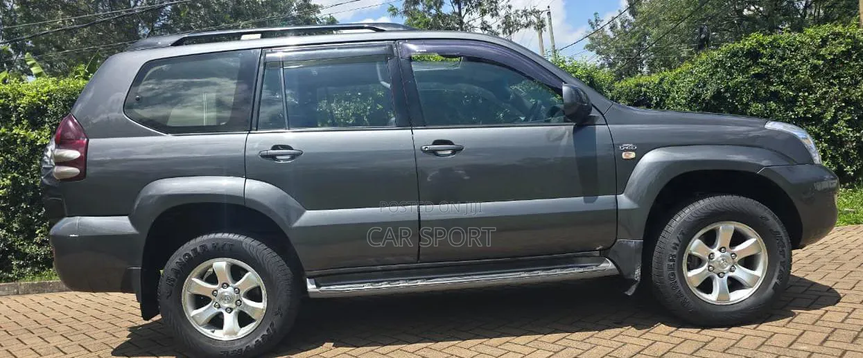 Toyota Land Cruiser Prado 2007 Gray