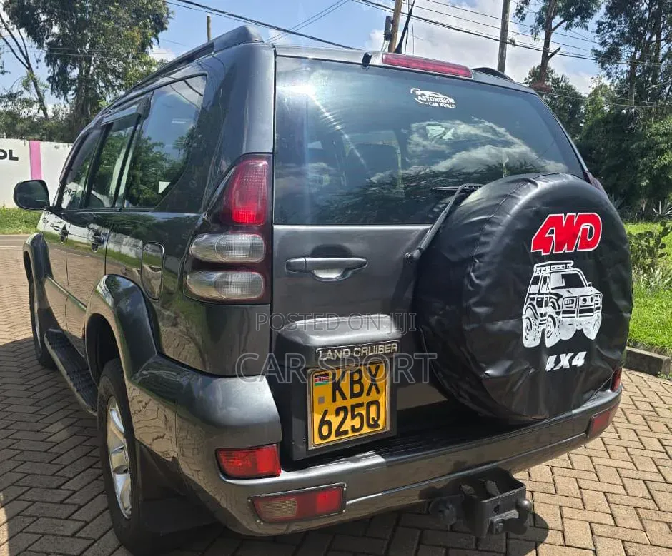 Toyota Land Cruiser Prado 2007 Gray
