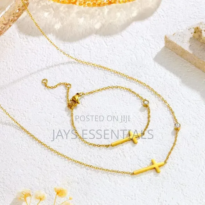 Minimalist Necklace and Bracelet Set
