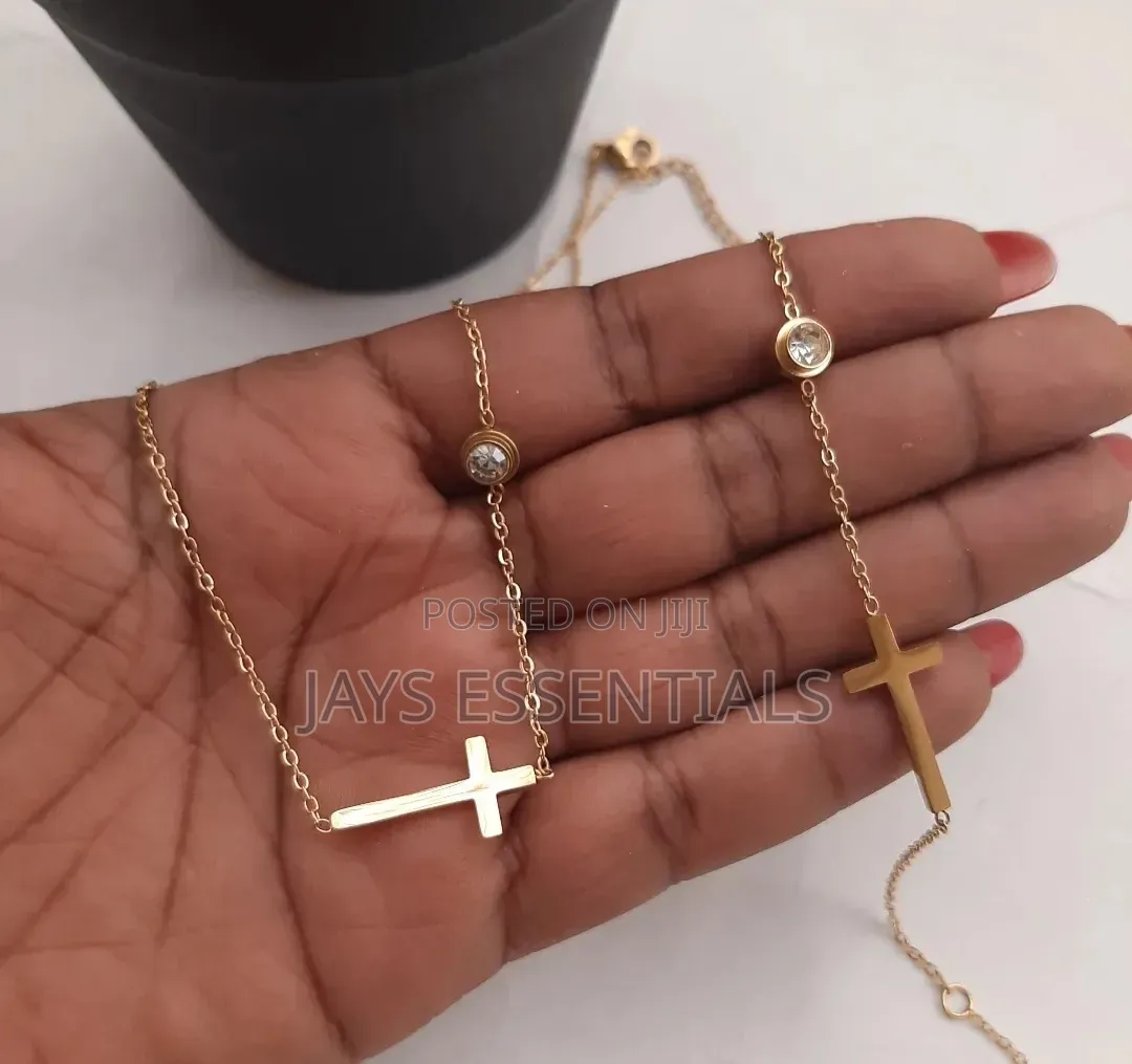 Minimalist Necklace and Bracelet Set