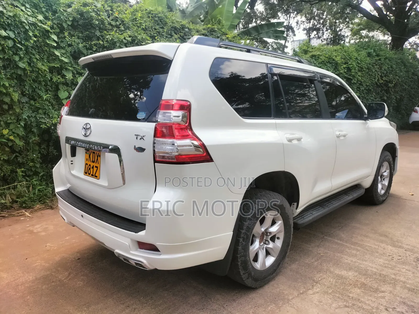 Toyota Land Cruiser Prado 2.7 i 2013 White