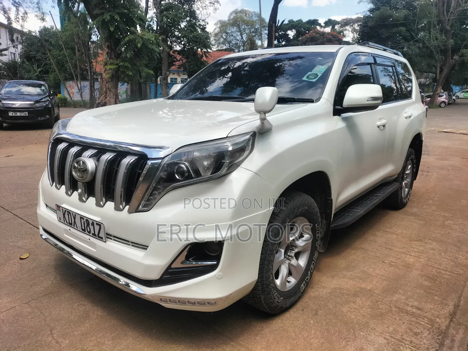 Toyota Land Cruiser Prado 2.7 i 2013 White
