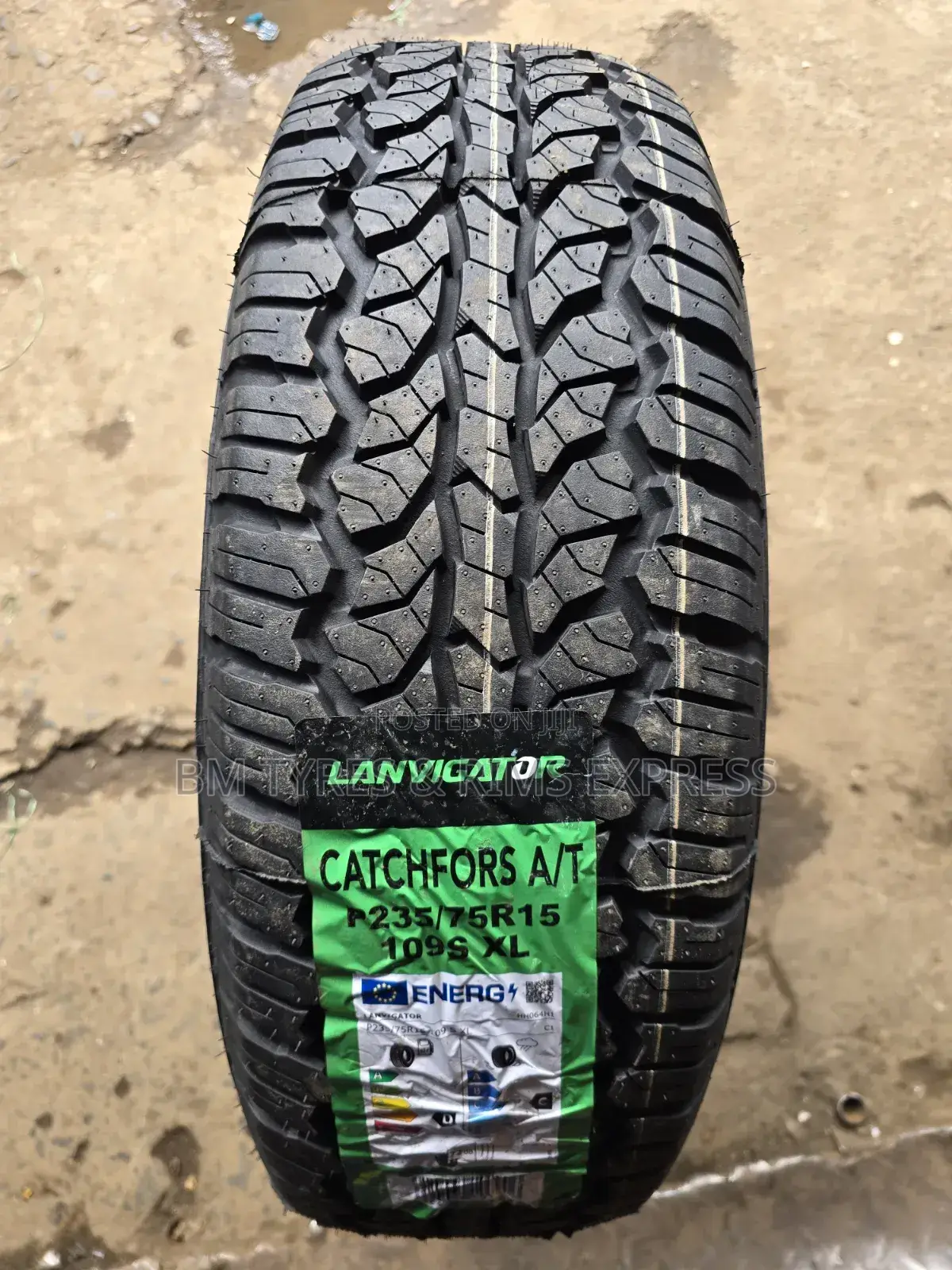 235 /75 R15 Lanvigator Tires (All Terrein)