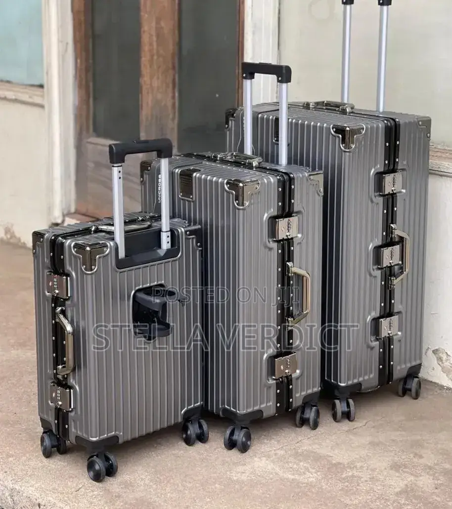 3 in 1 Laxurious Managerial Aliminium Flame Unicross Suitcase