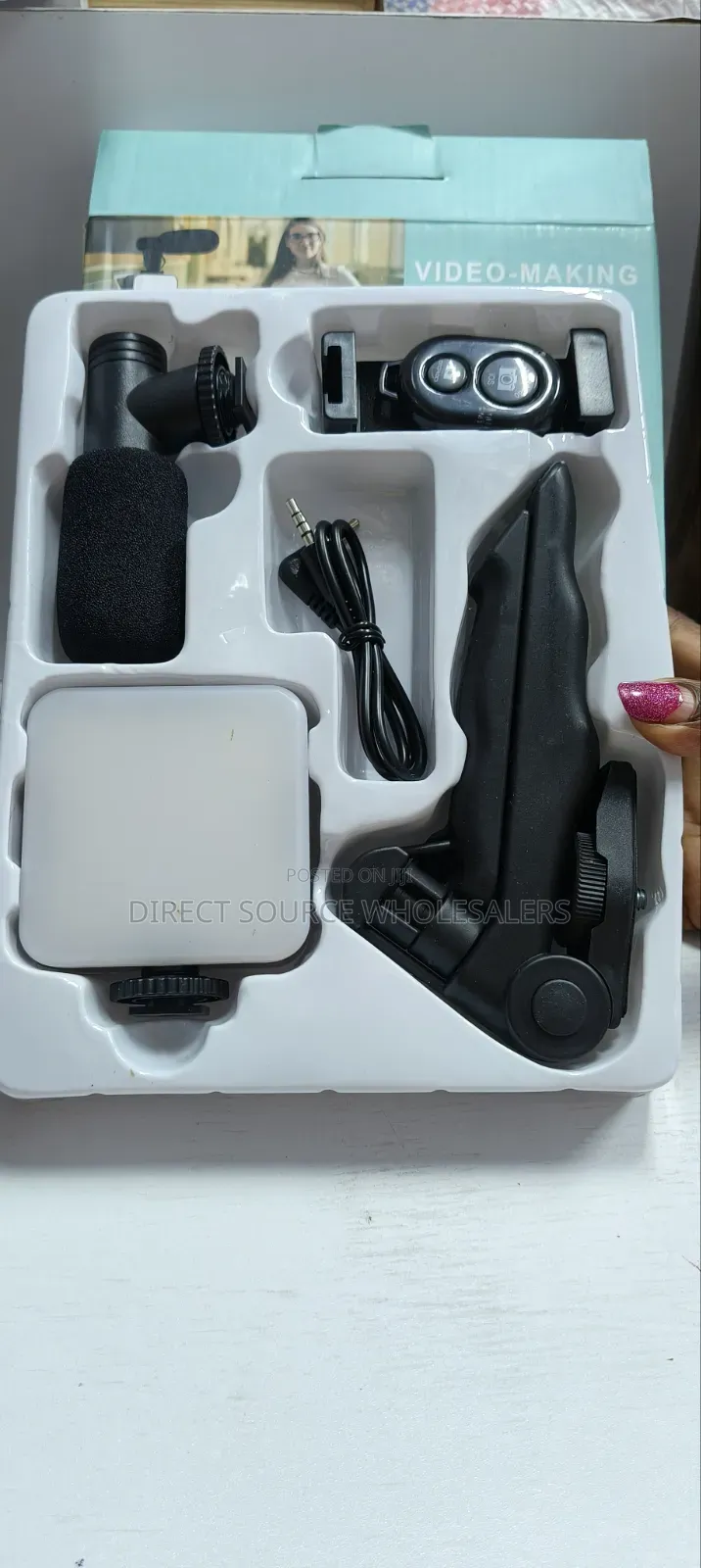 Portable And Professional Vlogging Kit - A-y49