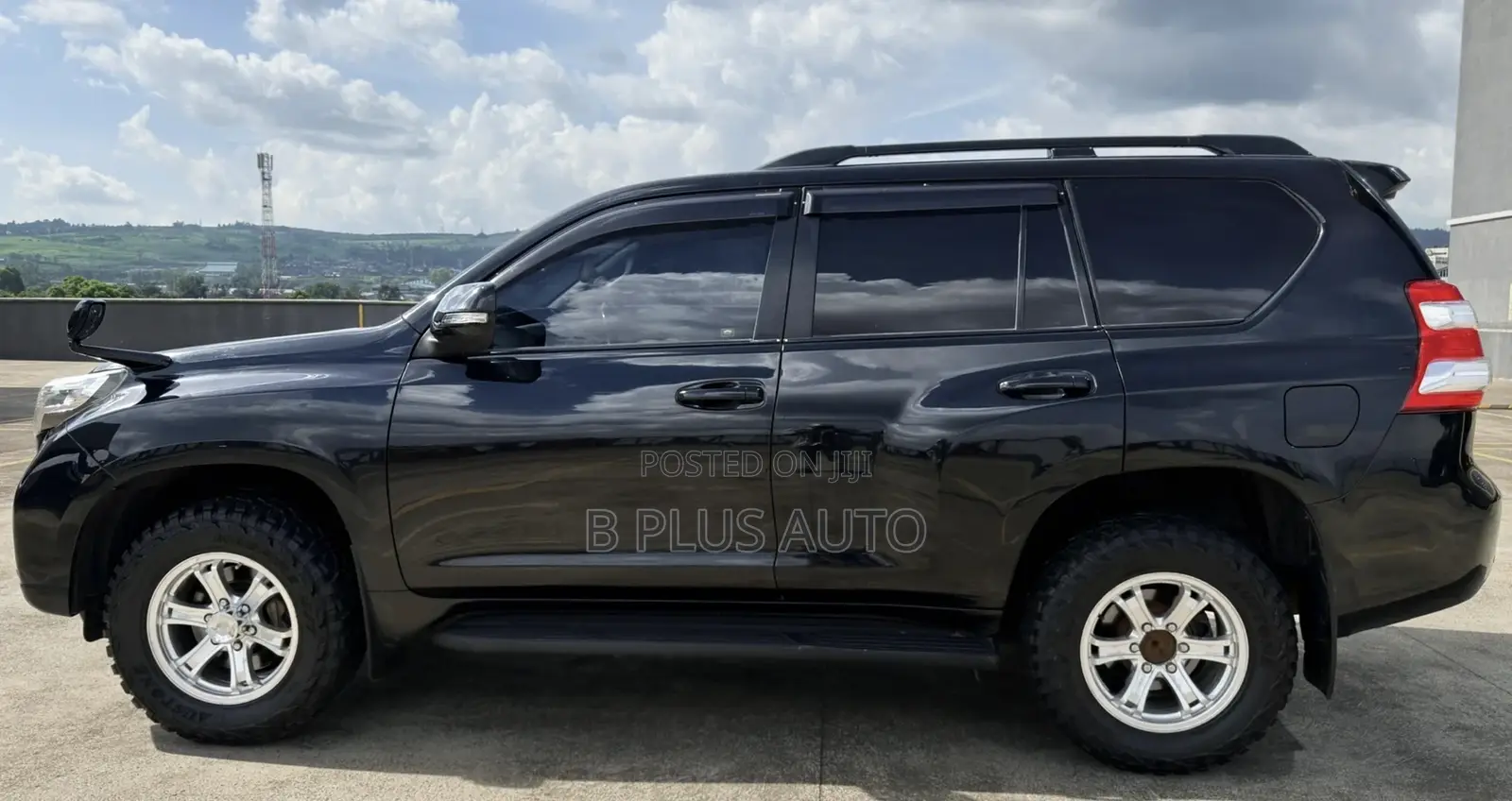 Toyota Land Cruiser Prado 2017 Black
