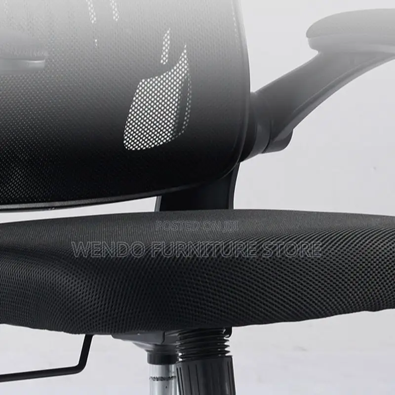 Office Chair : Ergonomic High-back Mesh Office Chai