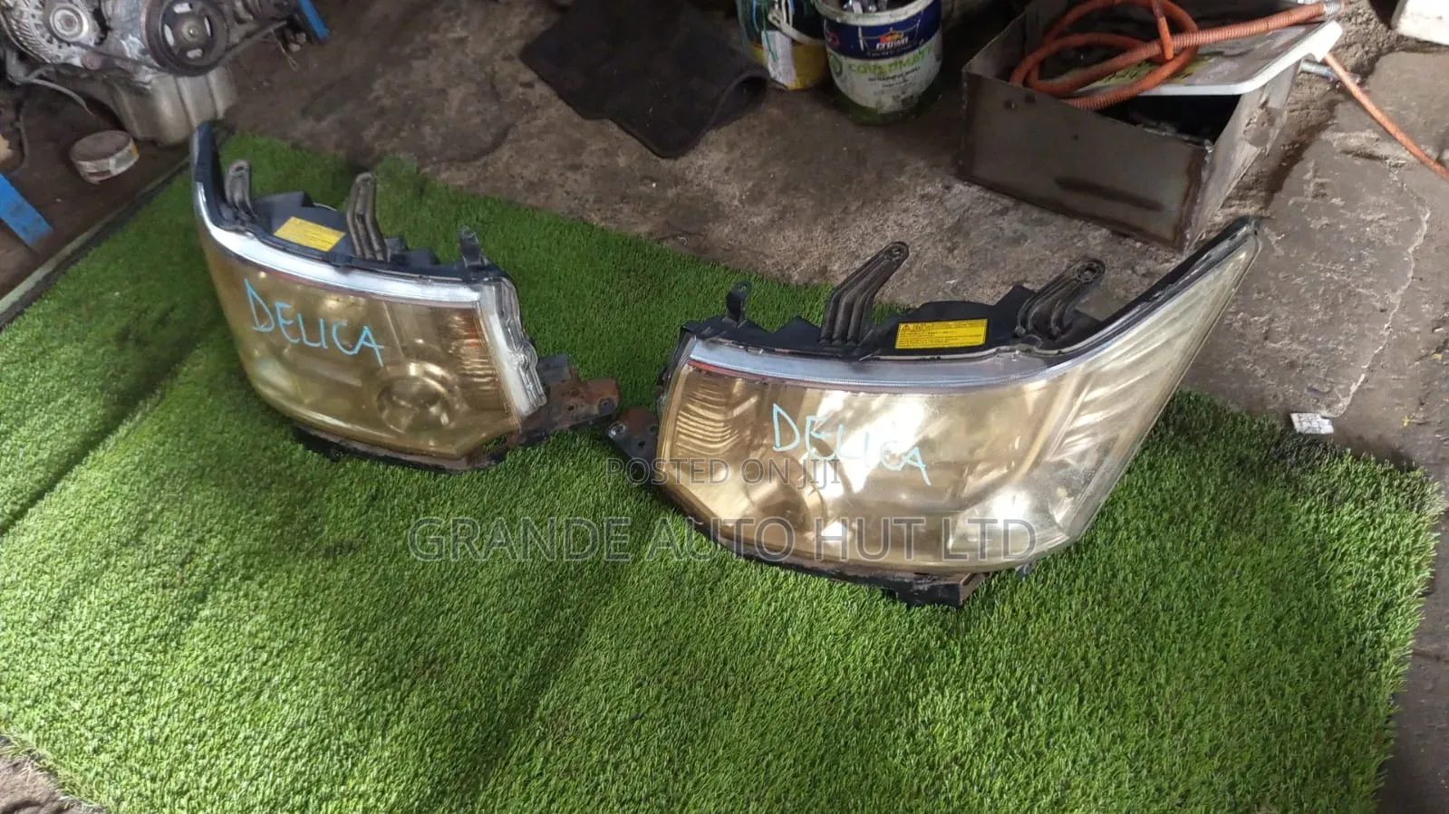 Delica Headlight