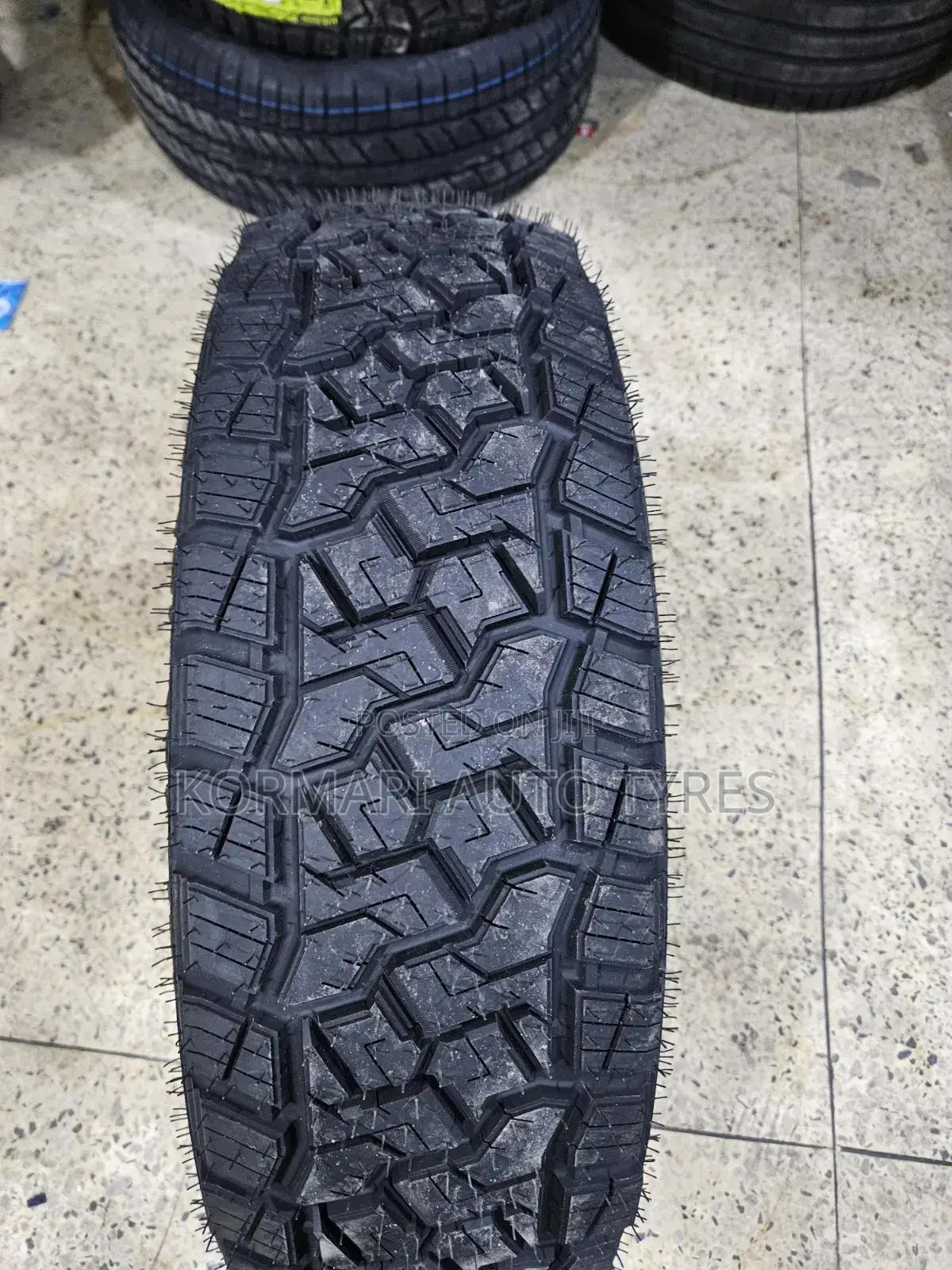 225/75r15 a/T Lykeen