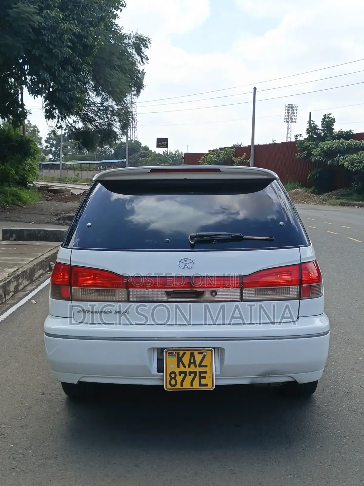 Toyota Vista 2000 Pearl