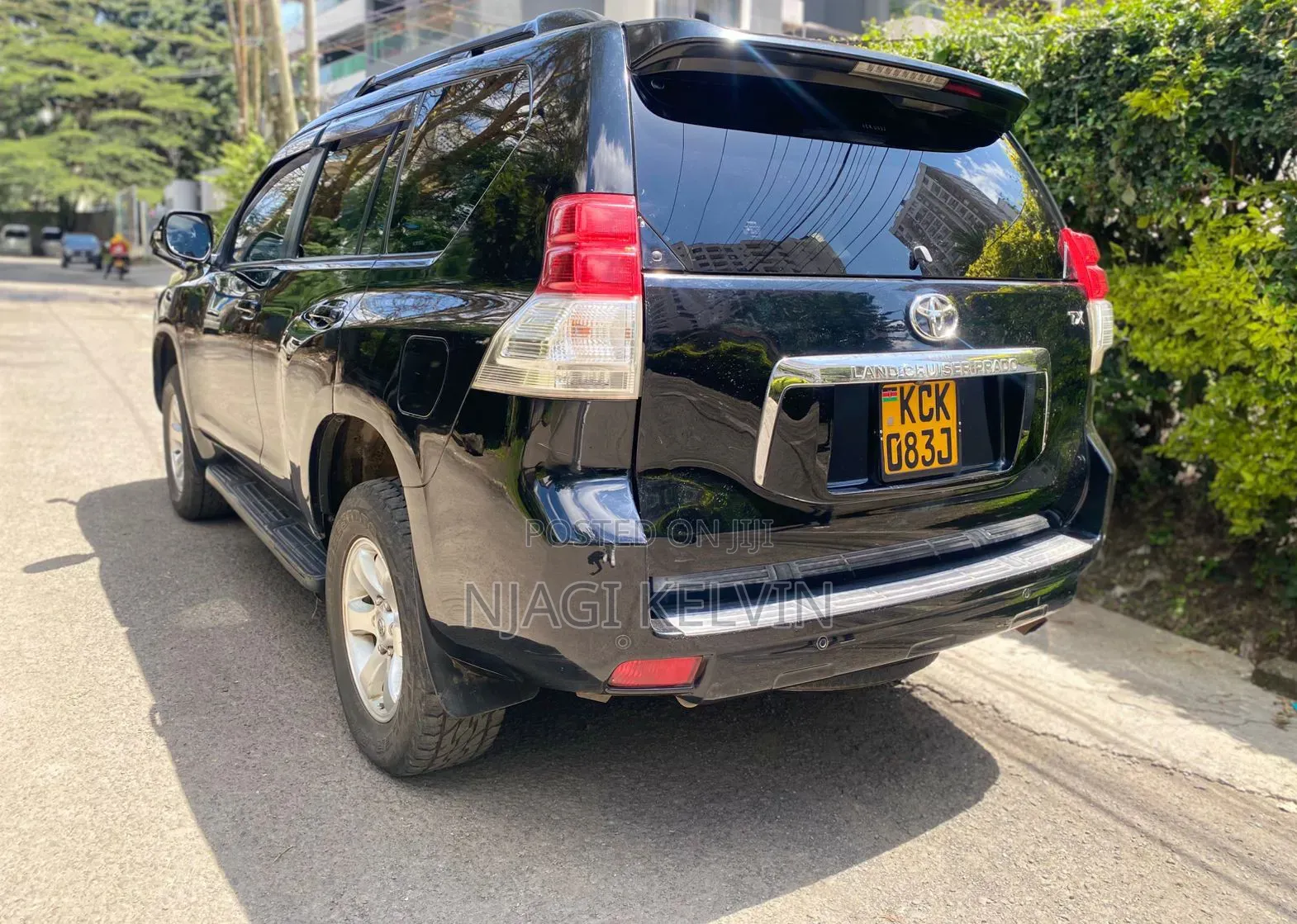 Toyota Land Cruiser Prado 2010 Black
