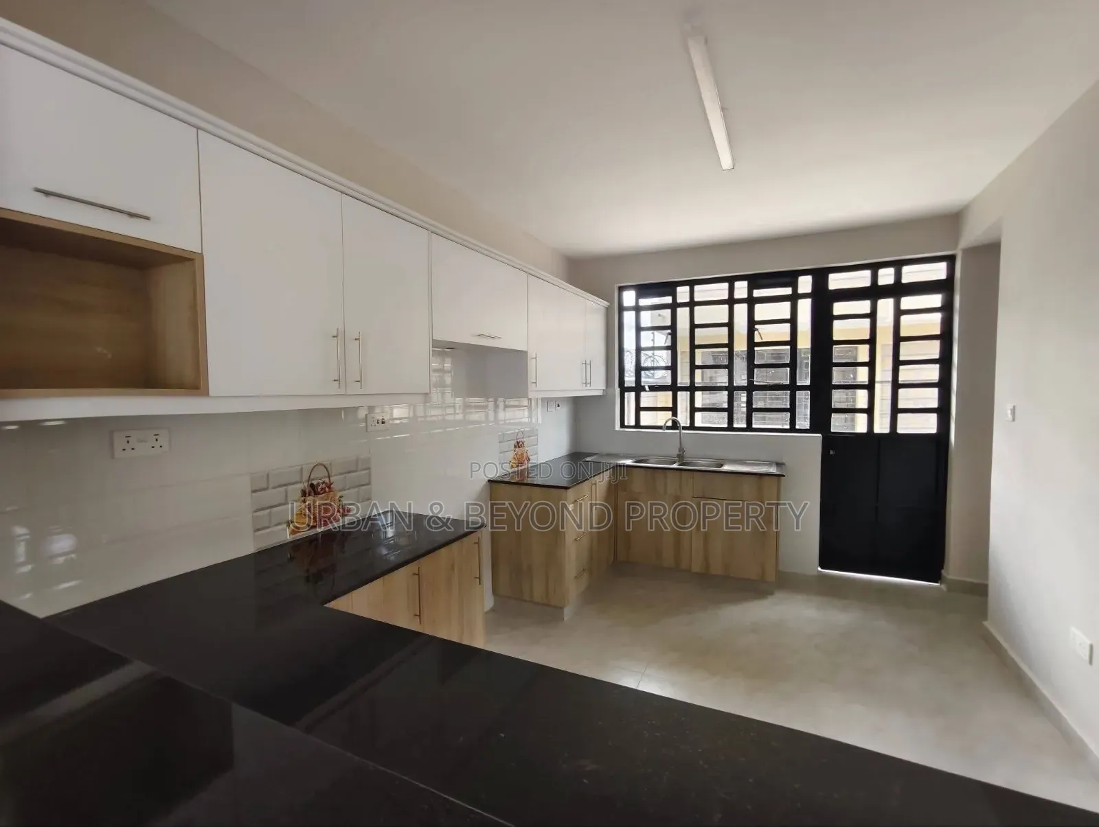 3bdrm Townhouse/Terrace in Ngong CBD for sale