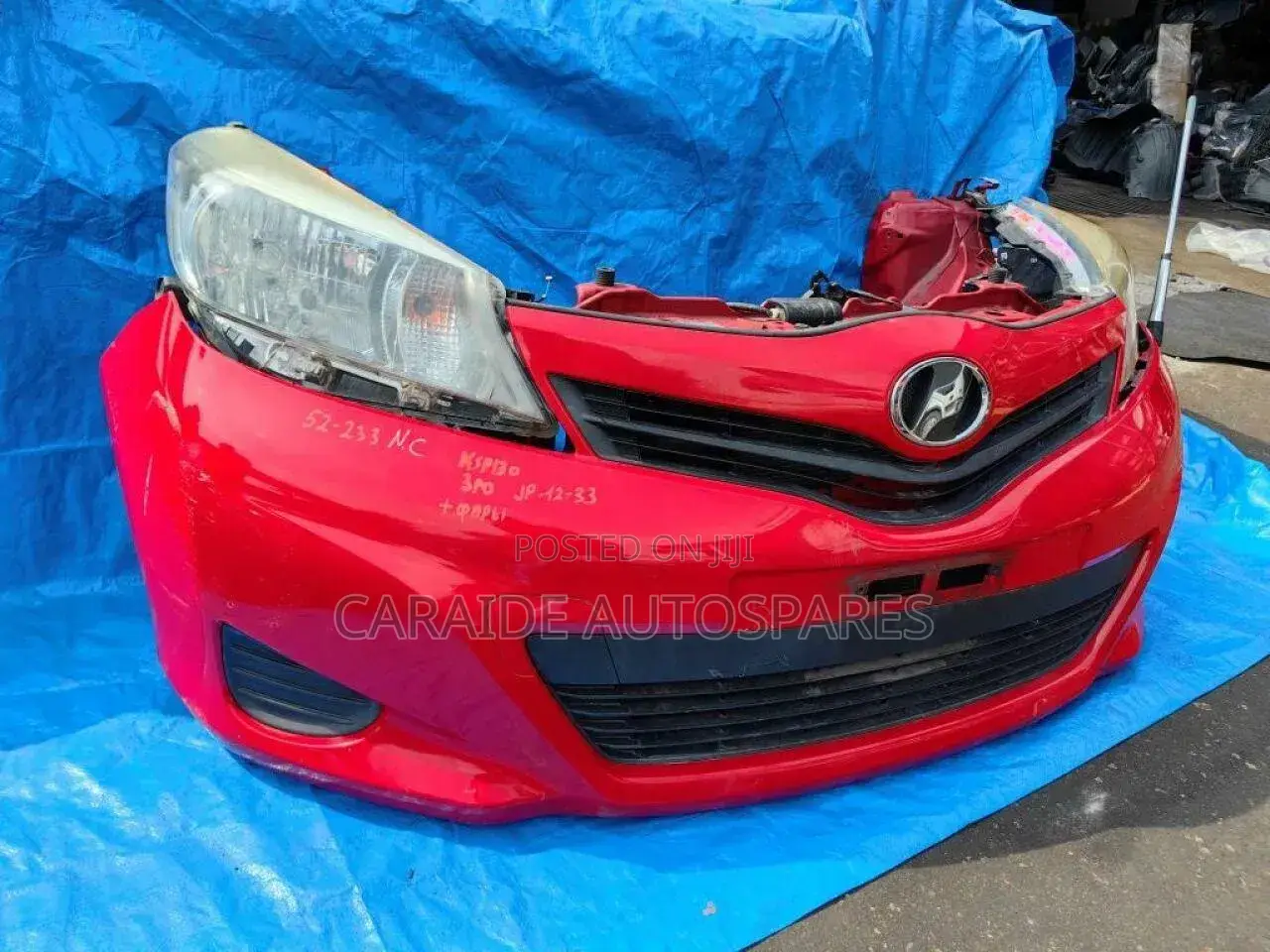 Vitz 2012/2013 Nosecut