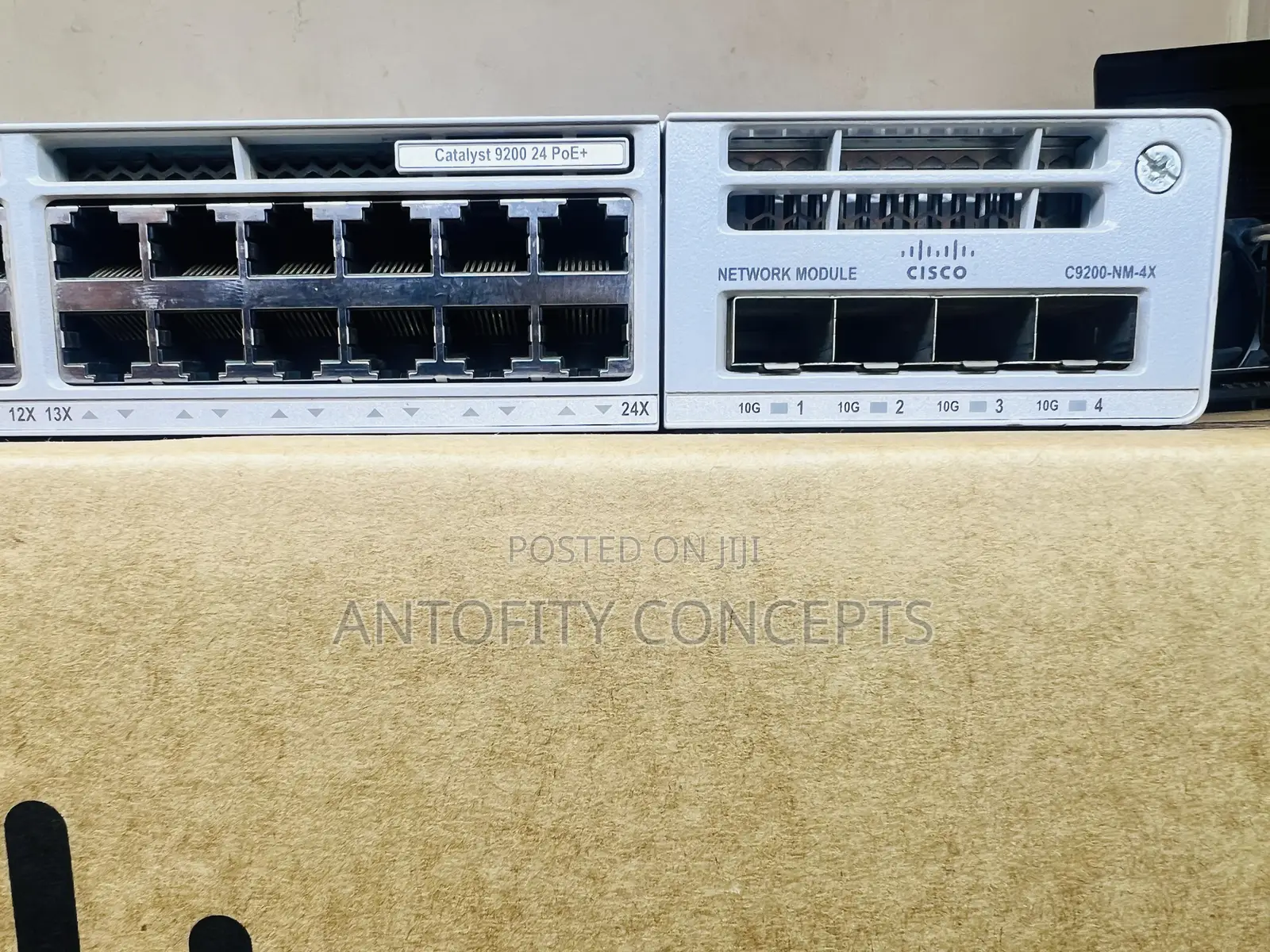 Cisco C9200l-24p-4x-E Catalyst 9200l 24-Port Poe+ Switch