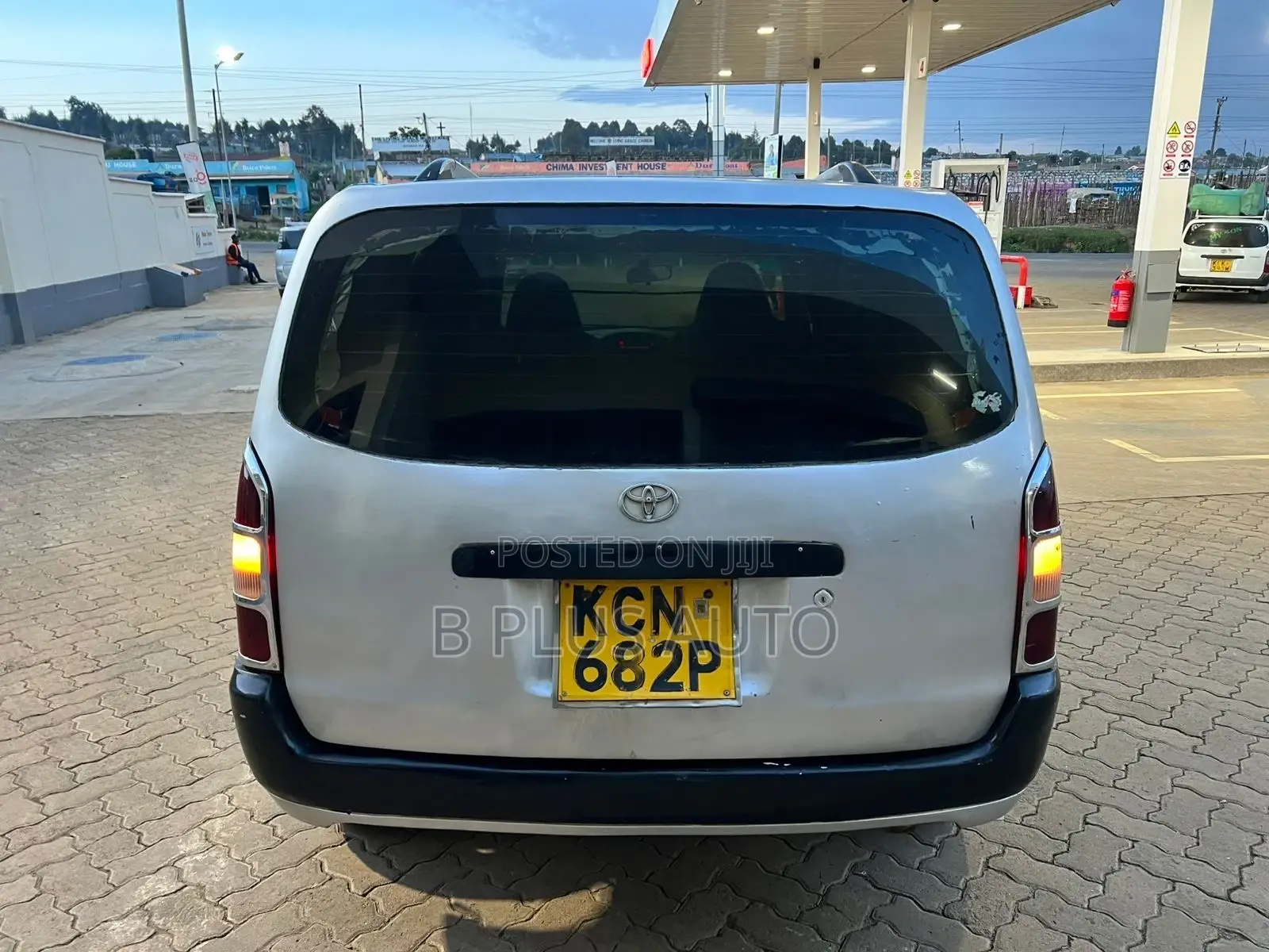 Toyota Probox 1.5 DX 2WD 2010 Silver