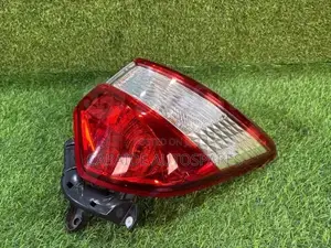 Vitz 2017/2018 Backlights/Taillights