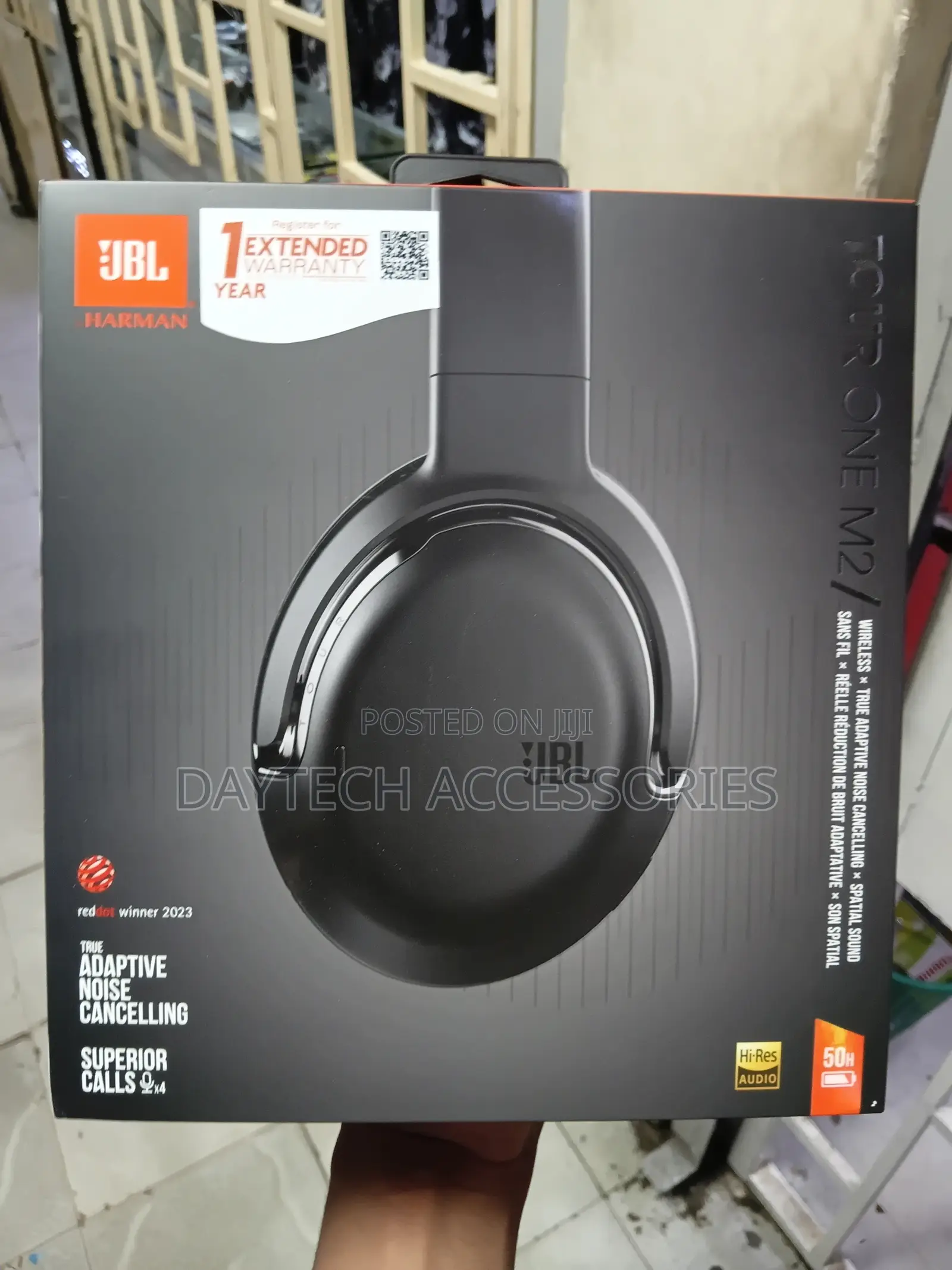 JBL Tour One M2 Wireless Noise Cancelling Headphones Set in Black.