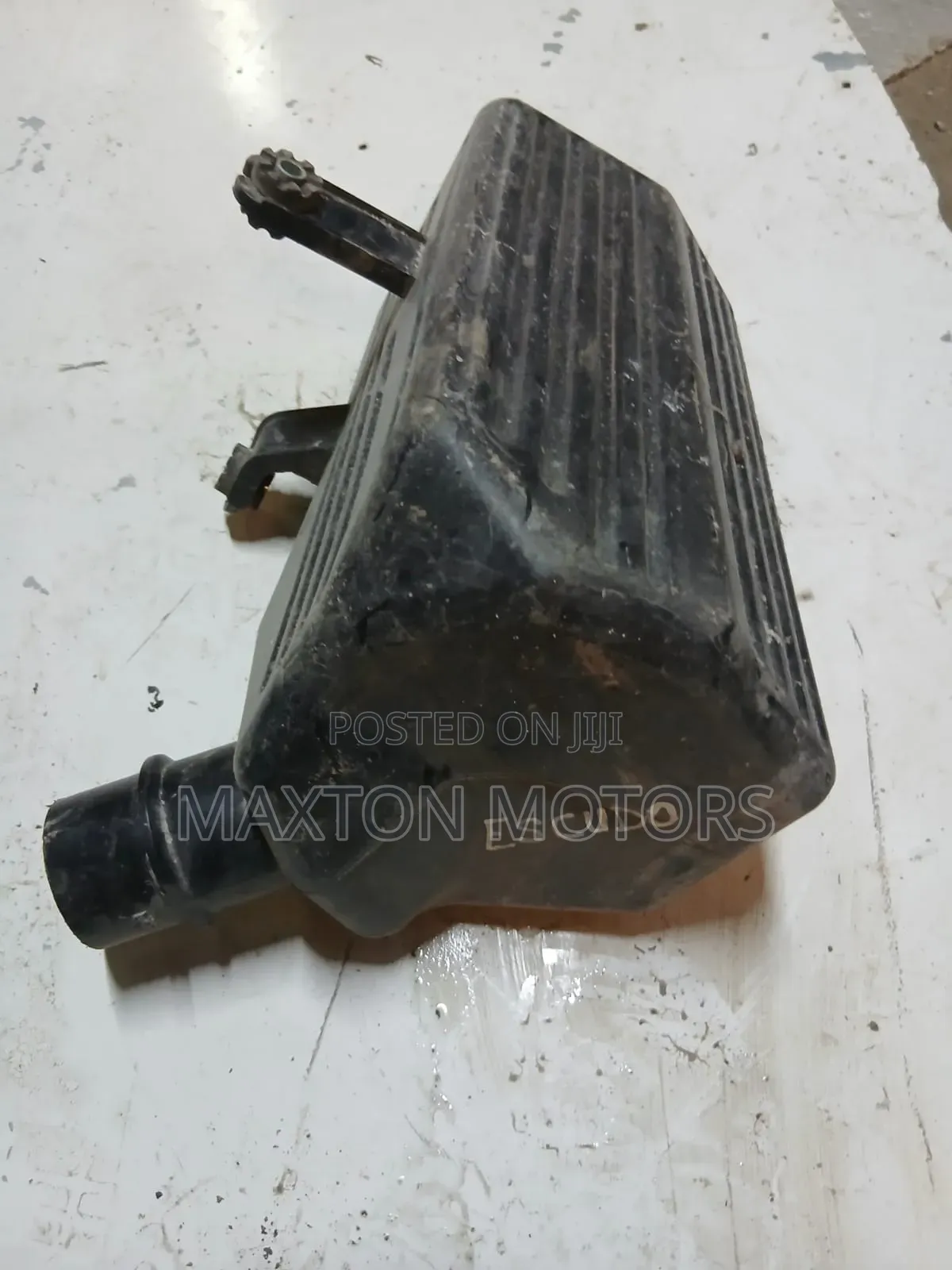 Suzuki Escudo Vitara Dust Collector