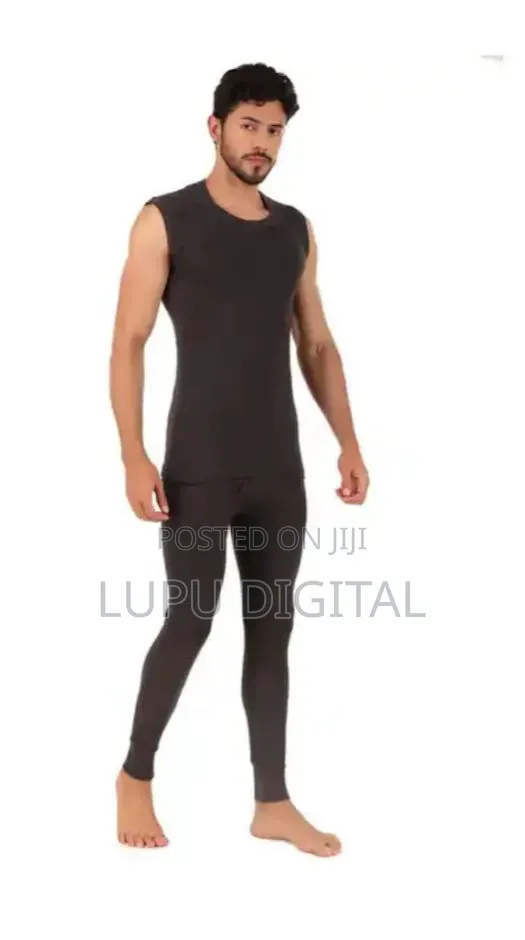 Sleeveless Thermal Wear