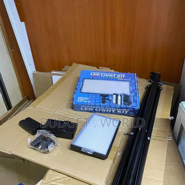 Portable 416 Led Lighting Panel Kit for Photography and Vlogging