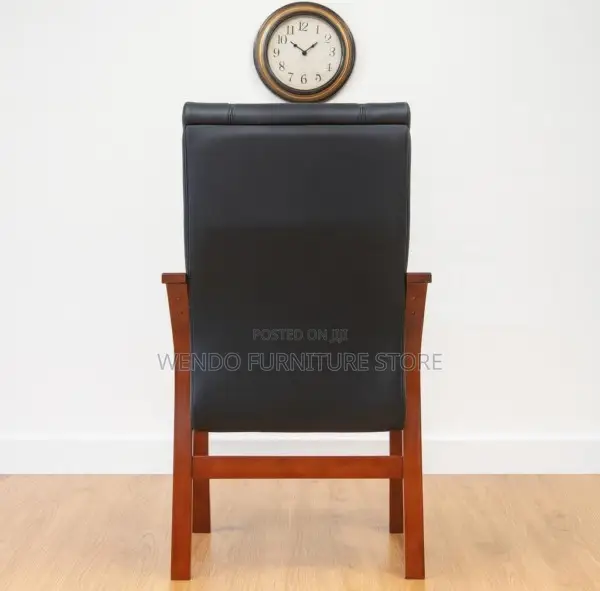 Office Chair : High-Back Executive Visitor Chair Black Leather Upholst